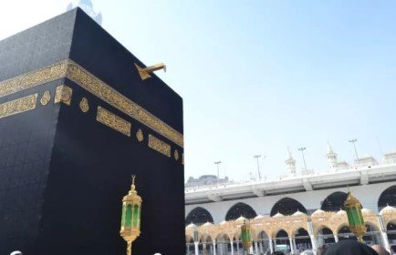 7 Nights 3 Star Birmingham Umrah Packages 2024