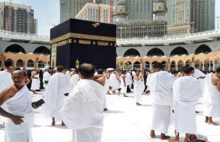 14 Nights 3 Star September Umrah Package 2024
